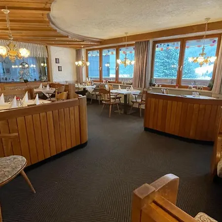 Hotel Alpenrose Zöblen