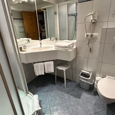 Alpenrose Hotell Zöblen
