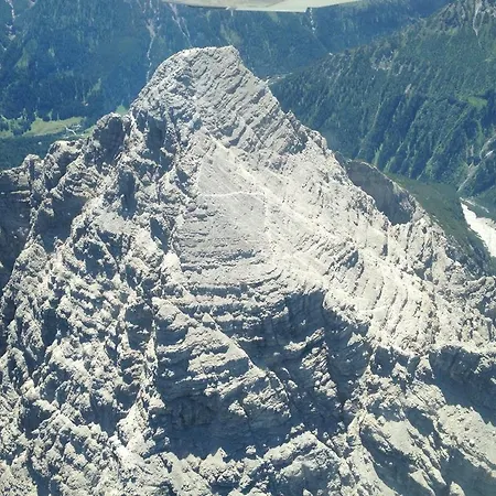 Hotel Alpenrose 3*