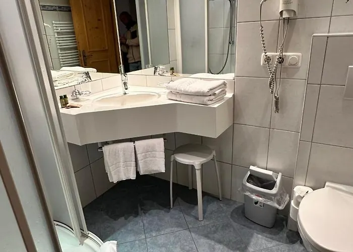 Alpenrose Hotel Zöblen