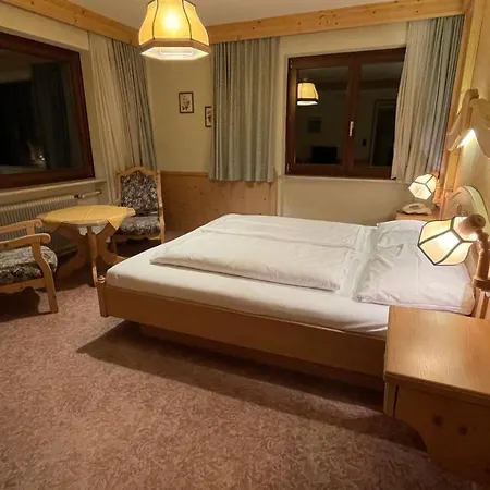 Alpenrose 3*
