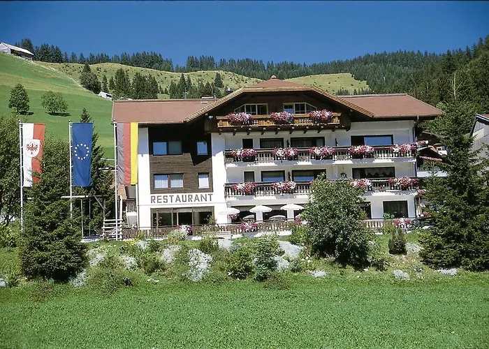 Hotel Alpenrose Zöblen